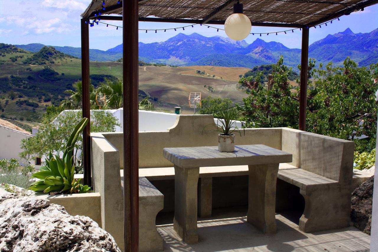Villa La Roca - A Fusion Of Modern And Typical Andalucian Architecture Montecorto Eksteriør bilde